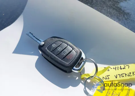 2018 Hyundai Sonata Se из США, поврежденный, VIN 5NPE24AF9JH667583